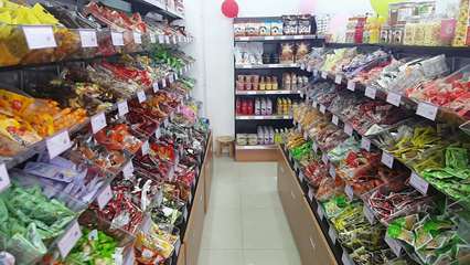 合肥开设赚钱零食店的食品经营指南